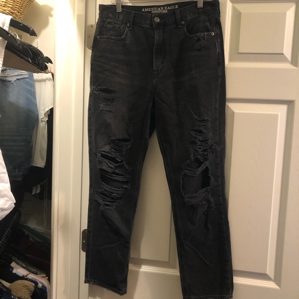 American Eagle Distressed Mom Jeans